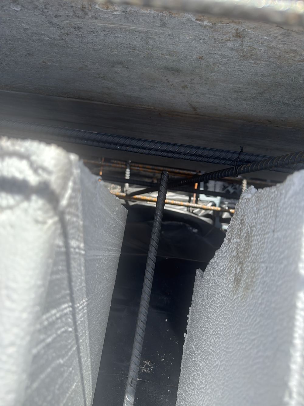 A second beam bar where a cog may be needed, referred to the engineer, Tallawong